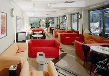 Ferretti Family Madison - 호텔 카톨리카