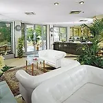 Ferretti Family Madison -