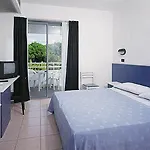 Отель Ferretti Family Madison - 4*
