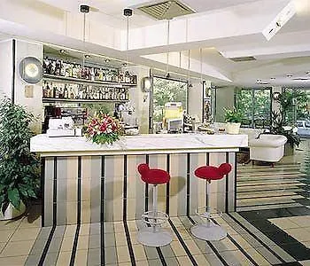 Ferretti Family Madison - Szálloda Cattolica