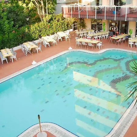 Hotel Ferretti Family Madison -