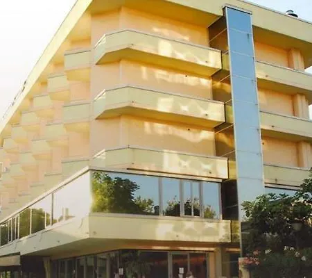 Hotel Ferretti Family Madison -