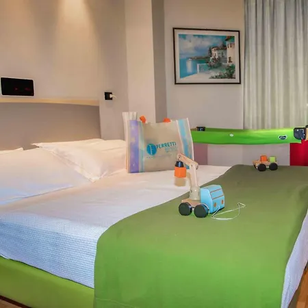 Ferretti Family Madison - Hotel 3*