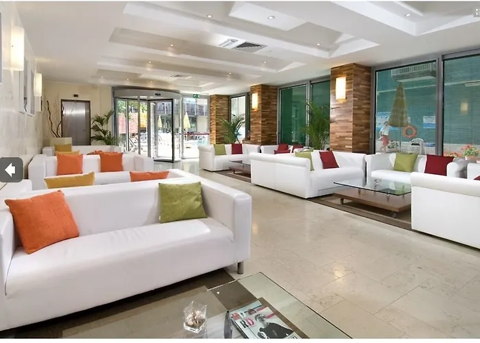 Ferretti Family Madison - Hotel