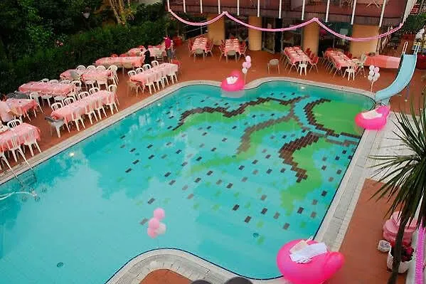 Ferretti Family Madison - Hotel 4*