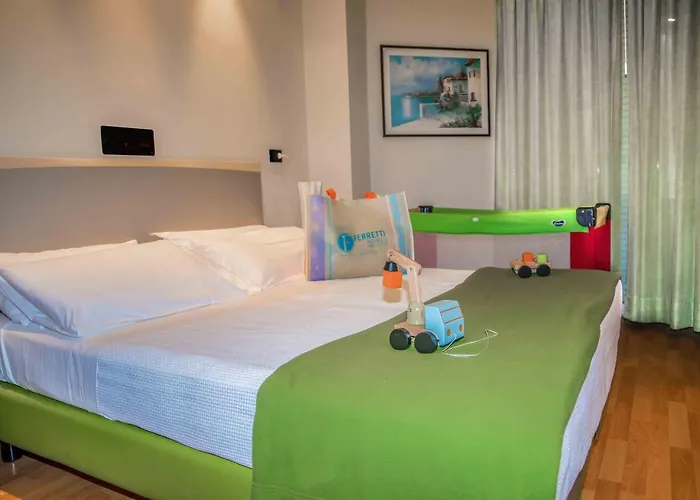 Ferretti Family Madison - Hotel 4*