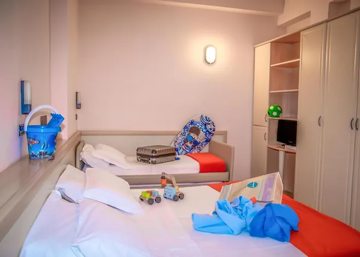 Ferretti Family Madison - Hotel Cattolica